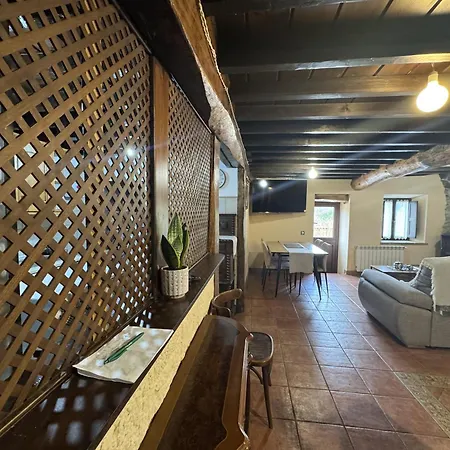 Casa El Valle De La Reina Nyaraló Romillo