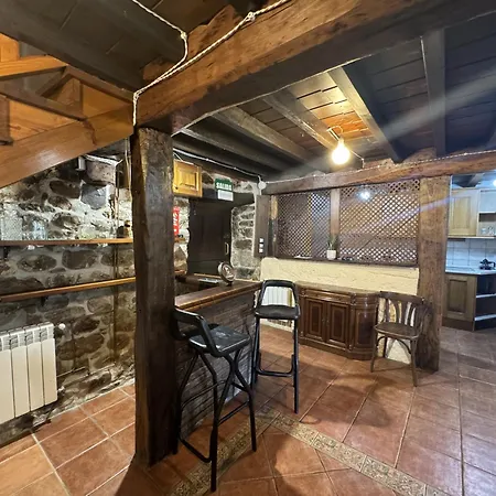 Casa El Valle De La Reina Nyaraló Romillo